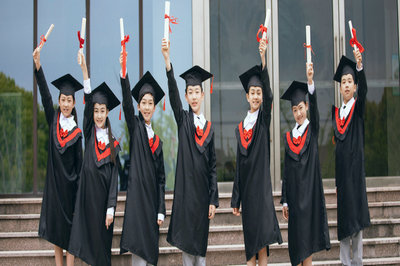 本科無學(xué)位能報考吉林農(nóng)業(yè)大學(xué)在職研究生嗎？